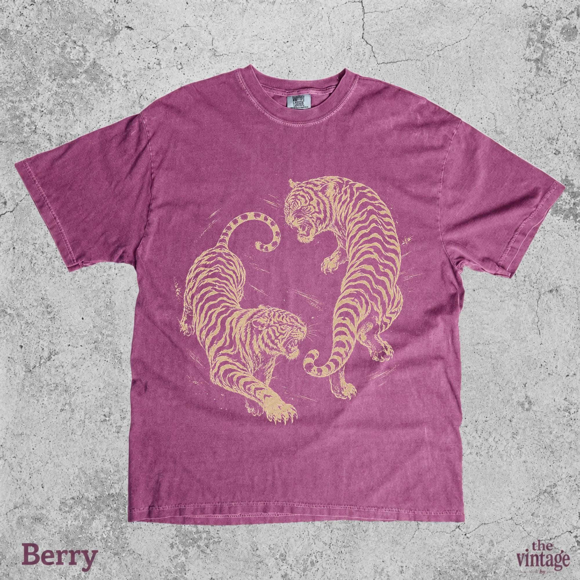 Vintage Retro Tiger Graphic Tee, Comfort Colors Animal Shirt, Retro Wildlife Streetwear Tee, Vintage Tiger T-Shirt, Old School Graphic Tee