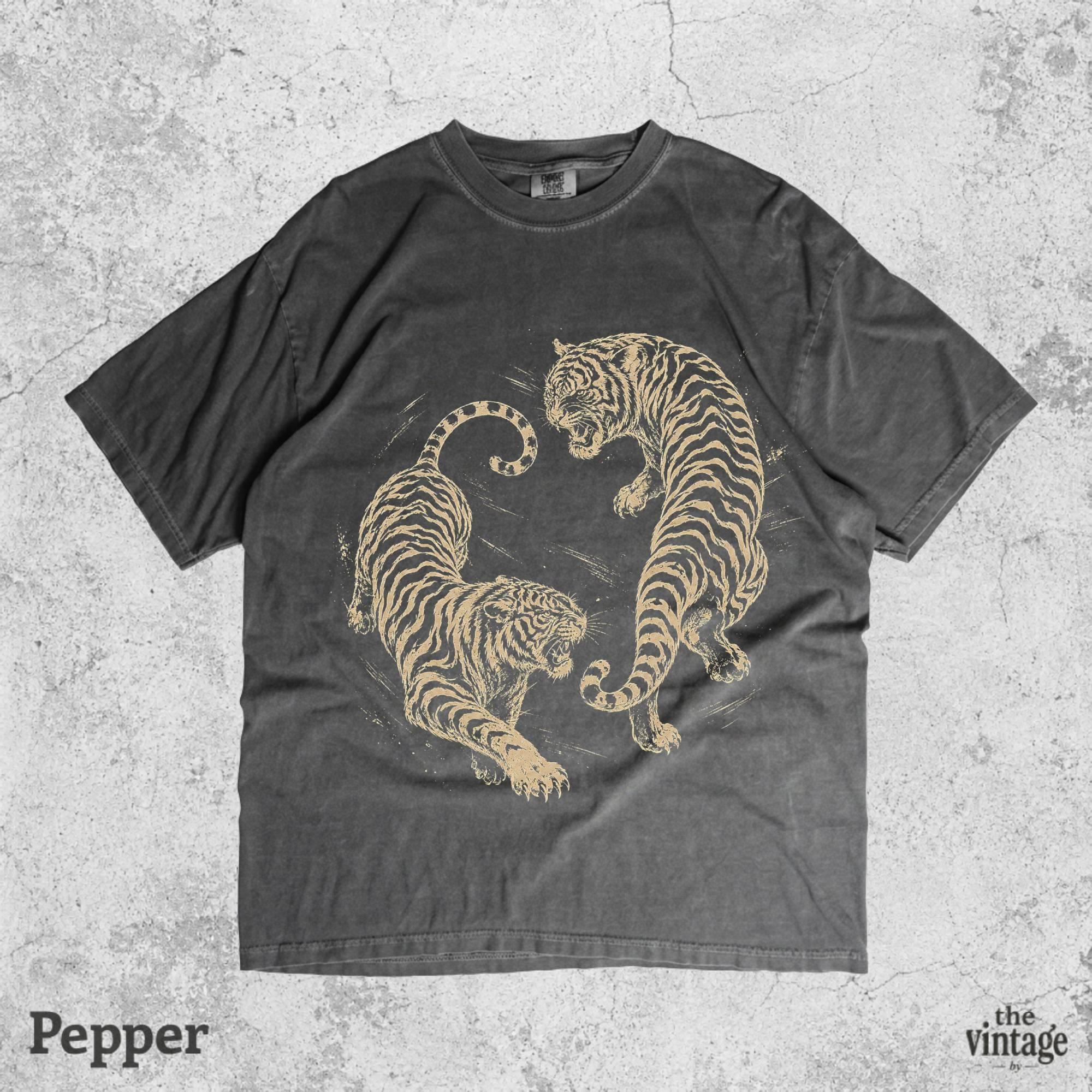 Vintage Retro Tiger Graphic Tee, Comfort Colors Animal Shirt, Retro Wildlife Streetwear Tee, Vintage Tiger T-Shirt, Old School Graphic Tee